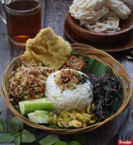 Menyelami Kuliner Kota Pekalongan